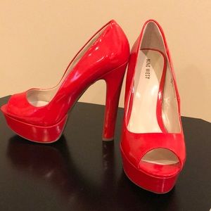 Red Nine West 8.5 heels
